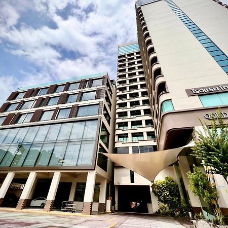 Gold Orchid Bangkok Hotel מראה חיצוני תמונה